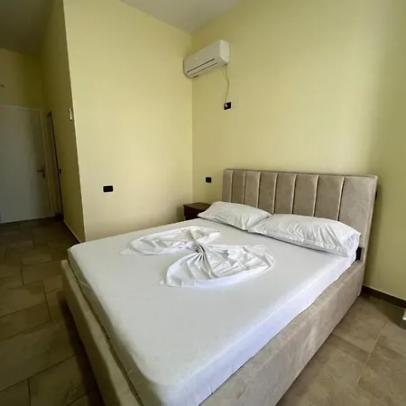 Antik Bed & Breakfast *