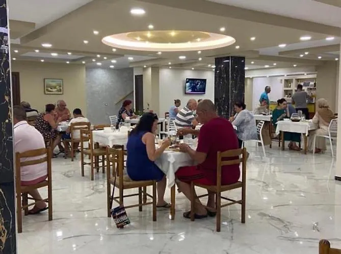 Oda ve Kahvaltı Antik