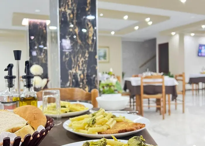 Antik 3* Golem (Tirana)